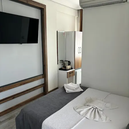 Sahin Hotel