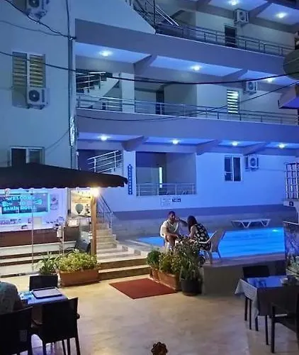 Sahin * Παμούκαλε