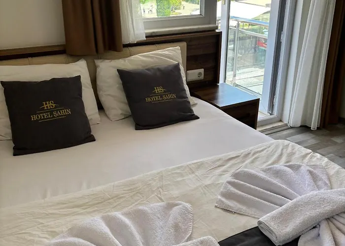 Sahin Hotel